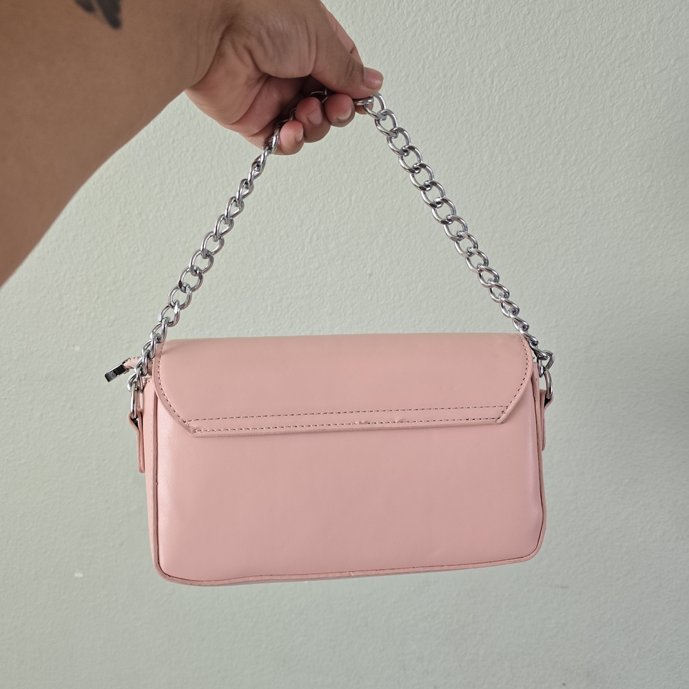 Pink Chain Shoulder Bag 🩷 - Picture 3 of 6